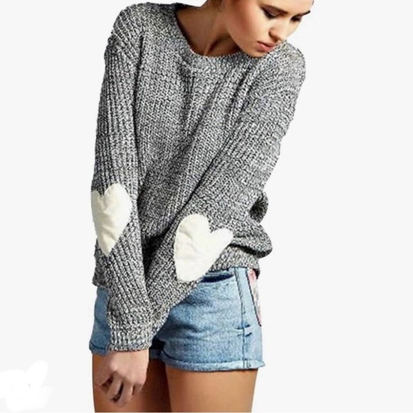 Sweaters - Women's Crewneck Long Sleeve Thin Knitted Patchwork Cute Heart Sweater in Grey